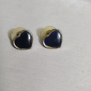 Heart-Shaped Black and Silver Stud Mood Color Changing Earrings